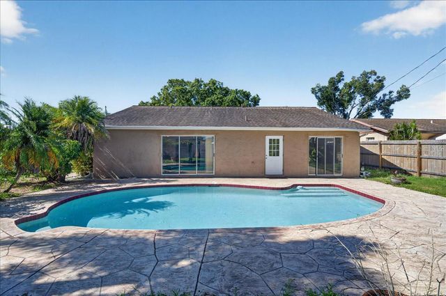 10202 56TH STREET N, Pinellas Park, FL 33782
