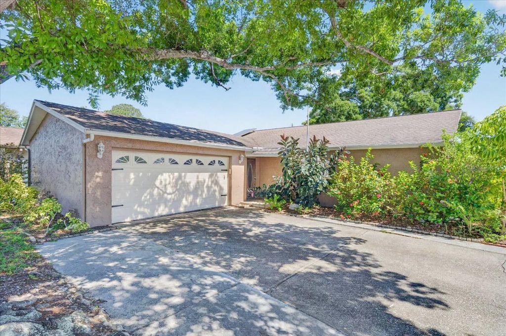 10202 56TH STREET N, Pinellas Park, FL 33782