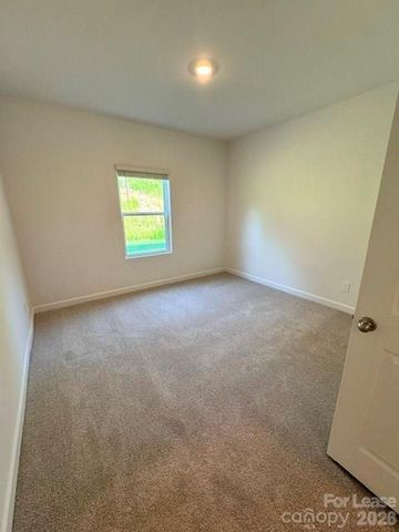 1265 30th Lane NE, Conover, NC 28613