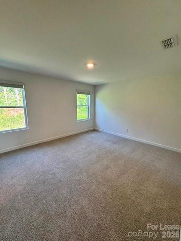 1265 30th Lane NE, Conover, NC 28613