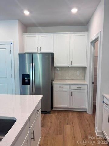 1265 30th Lane NE, Conover, NC 28613