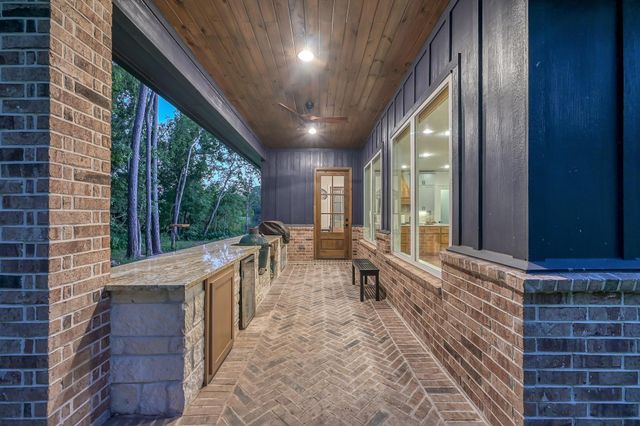 15937 Stagecoach Road, Stagecoach, TX 77355