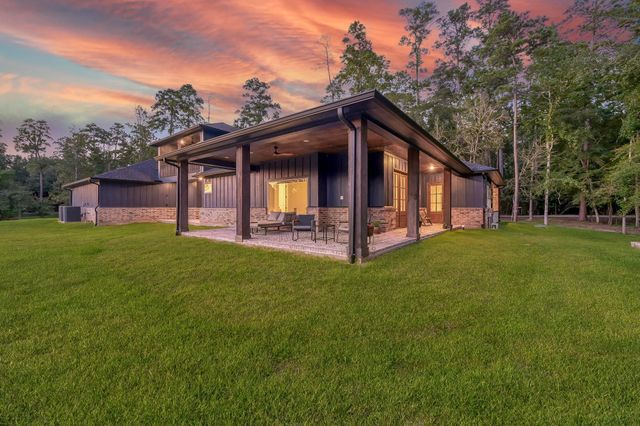 15937 Stagecoach Road, Stagecoach, TX 77355