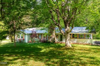 4527 E Scenic Drive, Gatlinburg, TN 37738