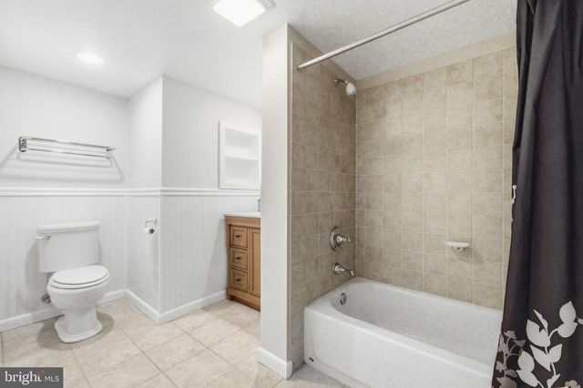 7021 BEDROCK RD, Alexandria, VA 22306