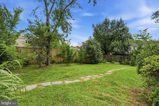 7021 BEDROCK RD, Alexandria, VA 22306
