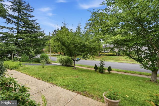 7021 BEDROCK RD, Alexandria, VA 22306