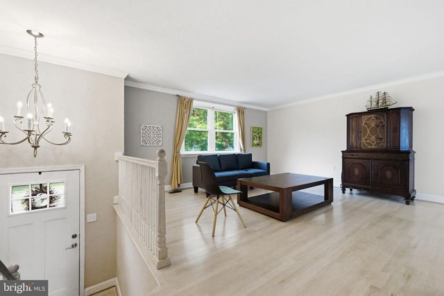 7021 BEDROCK RD, Alexandria, VA 22306