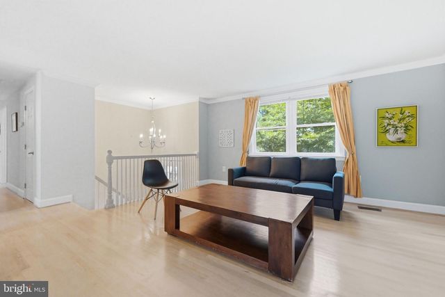 7021 BEDROCK RD, Alexandria, VA 22306