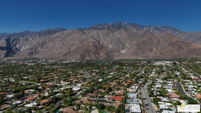 1163 N Calle Marcus, Palm Springs, CA 92262