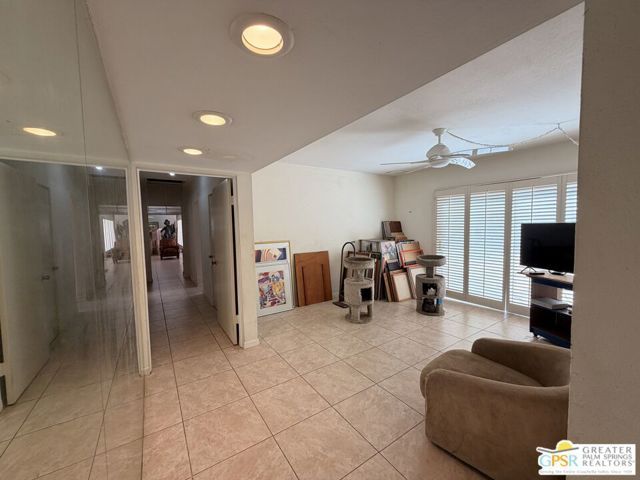 1163 N Calle Marcus, Palm Springs, CA 92262