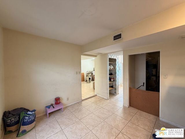 1163 N Calle Marcus, Palm Springs, CA 92262