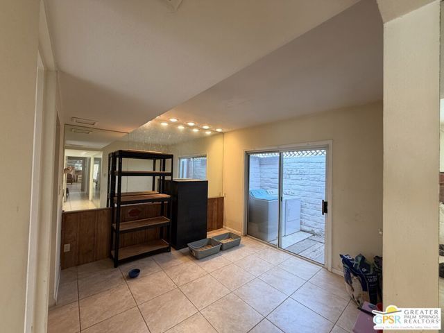 1163 N Calle Marcus, Palm Springs, CA 92262