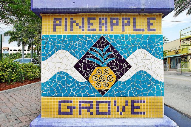 1000 S Crystal Way N, Delray Beach, FL 33444