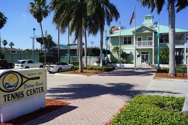 1000 S Crystal Way N, Delray Beach, FL 33444