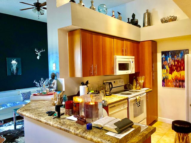 1000 S Crystal Way N, Delray Beach, FL 33444