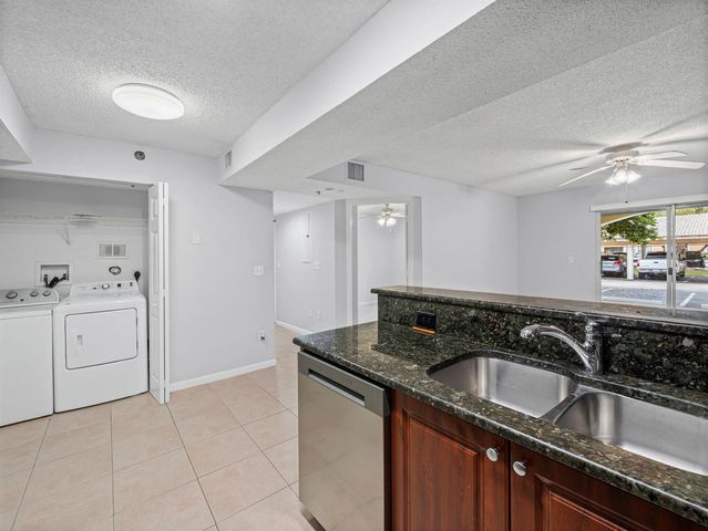 5560 NW 61st Street 707, Coconut Creek, FL 33073