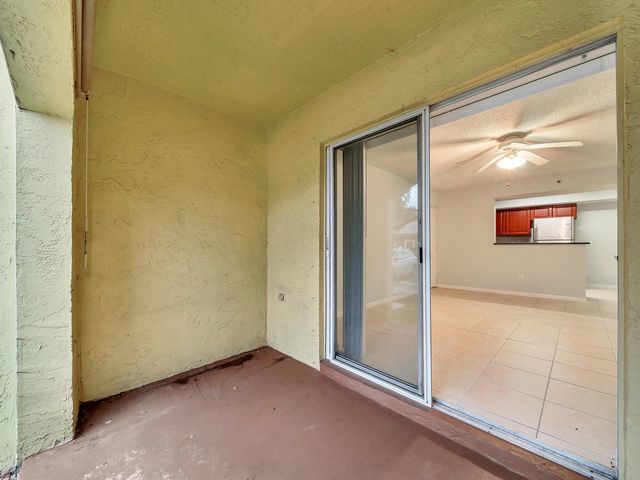 5560 NW 61st Street 707, Coconut Creek, FL 33073