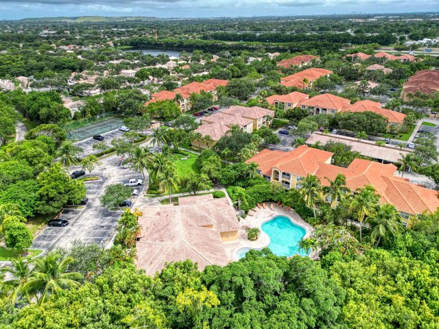 5560 NW 61st Street 707, Coconut Creek, FL 33073