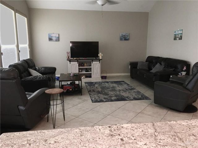 14205 Dolan Falls Lane, Mcallen, TX 78504