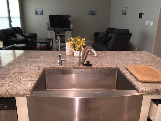 14205 Dolan Falls Lane, Mcallen, TX 78504