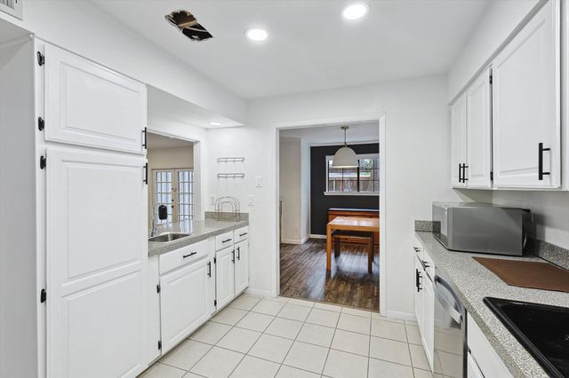 9801 Smokefeather Lane, Dallas, TX 75243