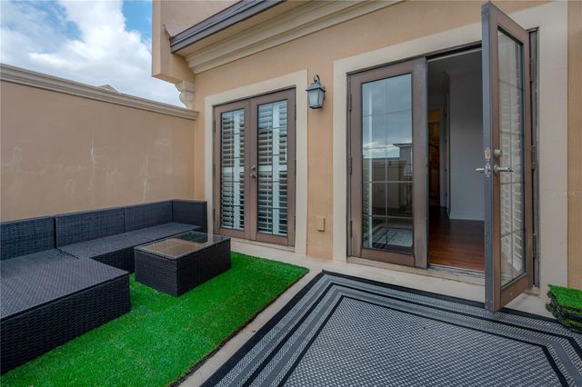 2210 SOHO BAY COURT, Tampa, FL 33606