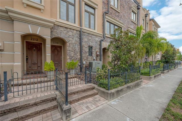 2210 SOHO BAY COURT, Tampa, FL 33606