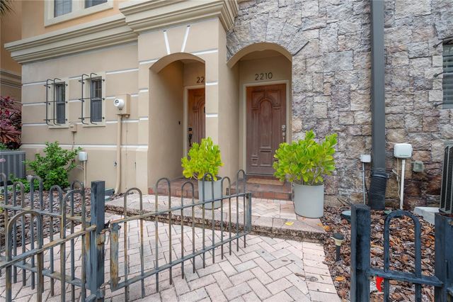 2210 SOHO BAY COURT, Tampa, FL 33606