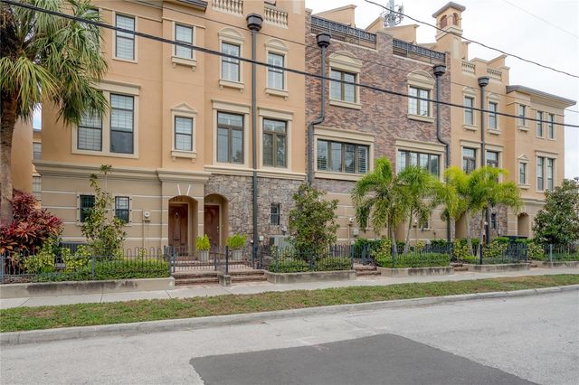 2210 SOHO BAY COURT, Tampa, FL 33606