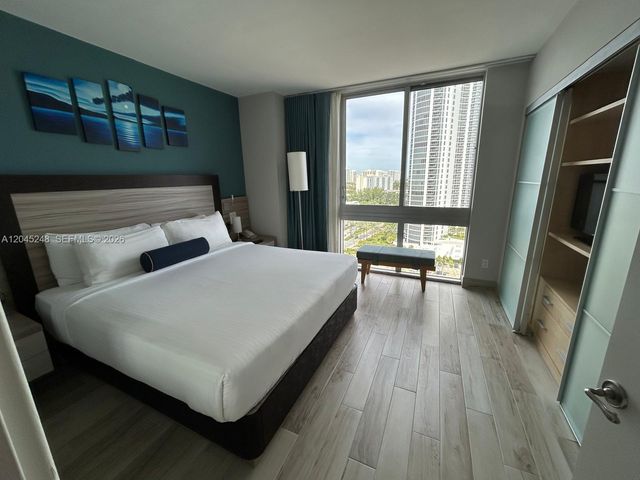 18683 Collins Avenue 1706, Sunny Isles Beach, FL 33160