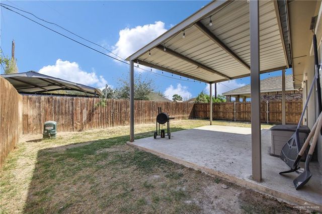 401 Templo Dorado Street, Mission, TX 78572
