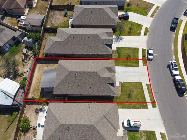 401 Templo Dorado Street, Mission, TX 78572