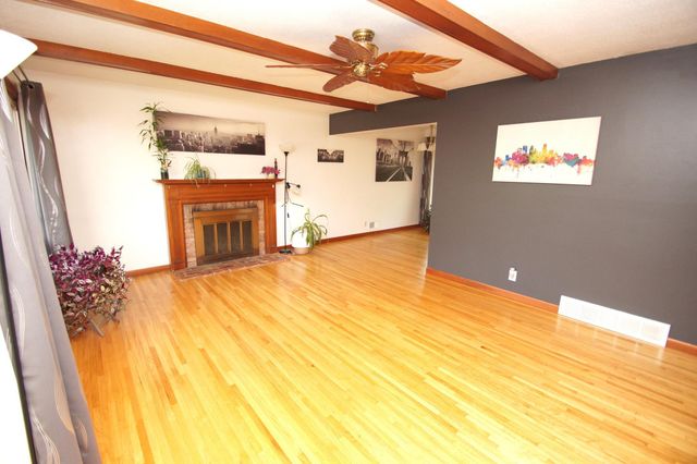 3701 Flag Avenue N, New Hope, MN 55427