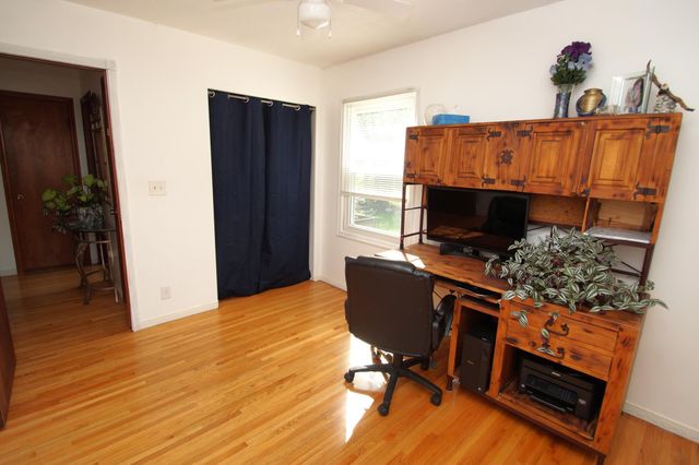3701 Flag Avenue N, New Hope, MN 55427