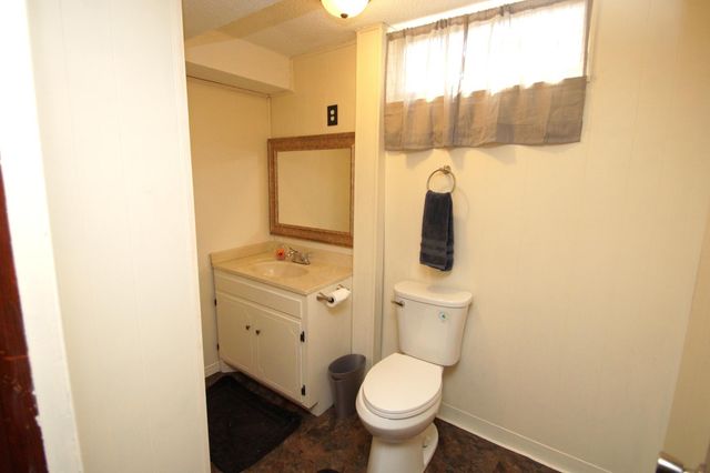3701 Flag Avenue N, New Hope, MN 55427