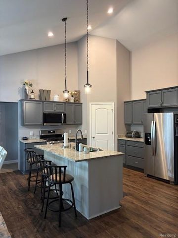 2909 Hideaway Beach Drive, Brighton Township, MI 48114