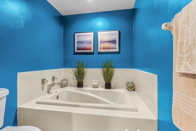 1260 PALMETTO Court 106, Vero Beach, FL 32963