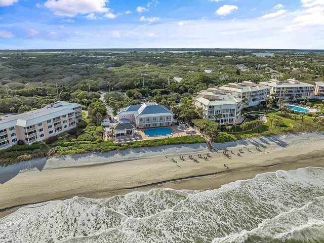 1260 PALMETTO Court 106, Vero Beach, FL 32963