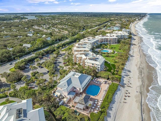 1260 PALMETTO Court 106, Vero Beach, FL 32963