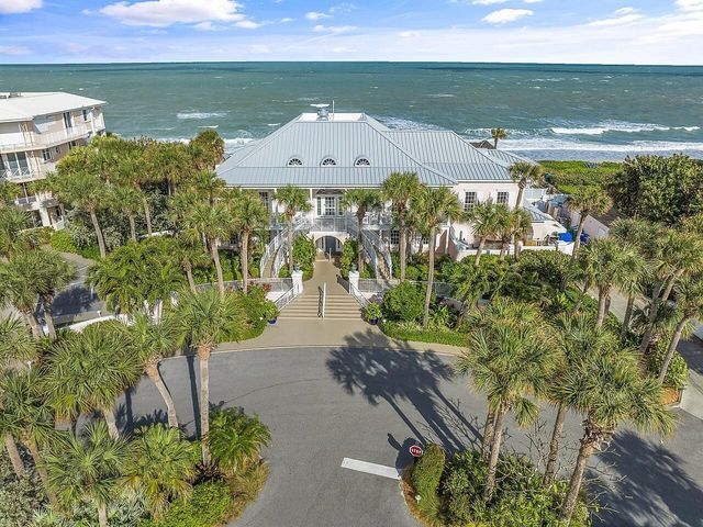 1260 PALMETTO Court 106, Vero Beach, FL 32963