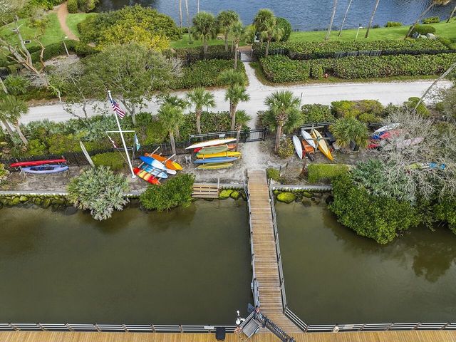 1260 PALMETTO Court 106, Vero Beach, FL 32963