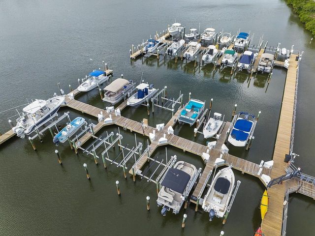 1260 PALMETTO Court 106, Vero Beach, FL 32963
