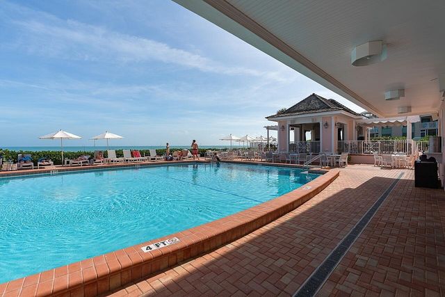 1260 PALMETTO Court 106, Vero Beach, FL 32963