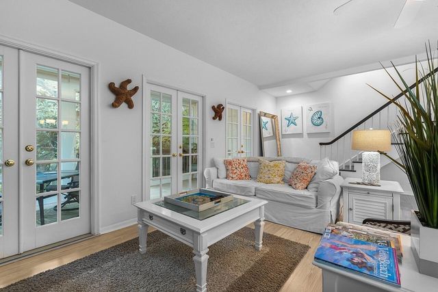 1260 PALMETTO Court 106, Vero Beach, FL 32963