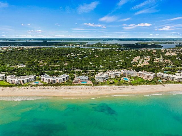 1260 PALMETTO Court 106, Vero Beach, FL 32963