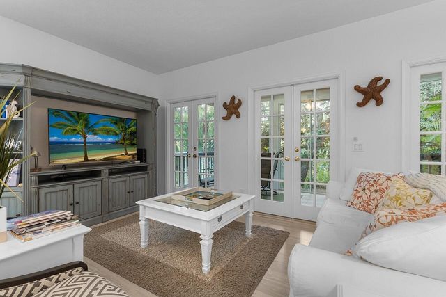 1260 PALMETTO Court 106, Vero Beach, FL 32963