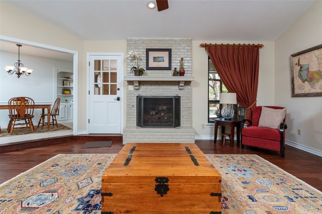 2405 Perryland Drive, Arlington, TX 76013