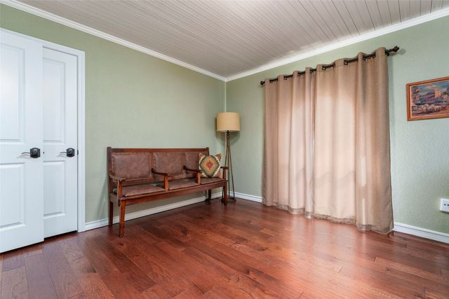 2405 Perryland Drive, Arlington, TX 76013