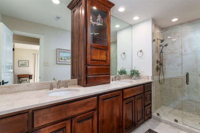 2405 Perryland Drive, Arlington, TX 76013